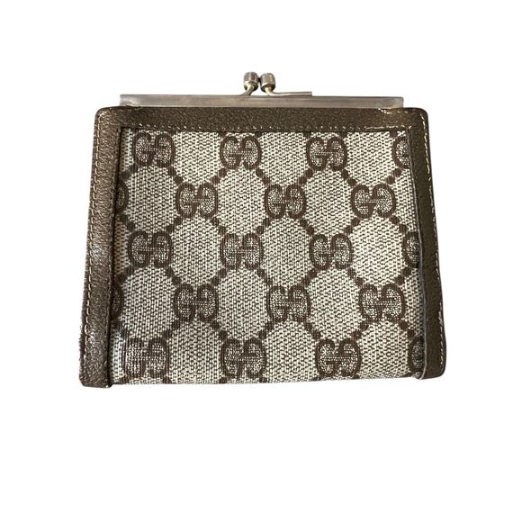 Vintage 1980s Gucci Logo Wallet with Chain Purse - Picture 2 of 5